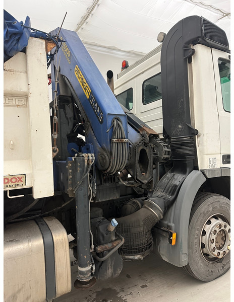 Mercedes-Benz Actros 2632 - 6x4 - Billenőplatós teherautó, Darus autó: 4 kép. Mercedes-Benz Actros 2632 - 6x4 - Billenőplatós teherautó, Darus autó: 4 kép.