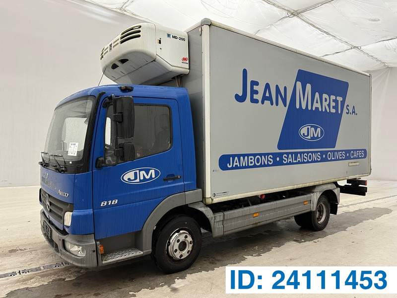 Mercedes-Benz Atego 818 - Hűtős teherautó: 1 kép. Mercedes-Benz Atego 818 - Hűtős teherautó: 1 kép.