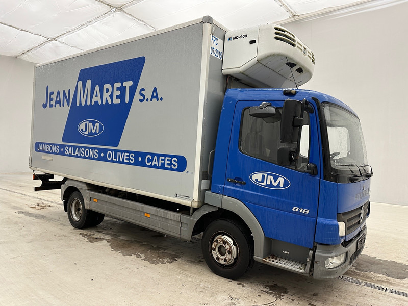 Mercedes-Benz Atego 818 - Hűtős teherautó: 3 kép. Mercedes-Benz Atego 818 - Hűtős teherautó: 3 kép.
