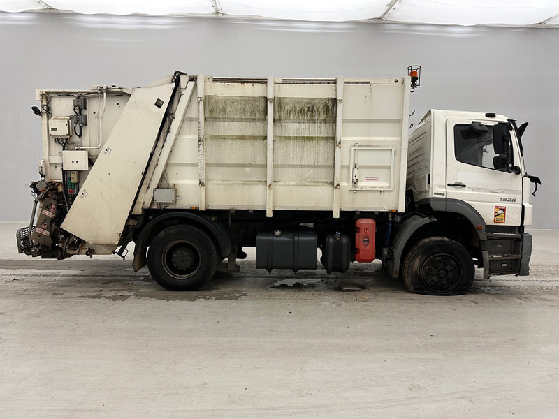 Mercedes-Benz Axor 1826 - Szemetesautó: 4 kép. Mercedes-Benz Axor 1826 - Szemetesautó: 4 kép.