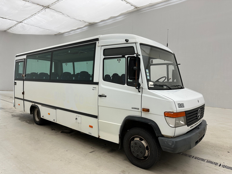 Mercedes-Benz Vario 813 - Minibusz, Kisbusz: 3 kép. Mercedes-Benz Vario 813 - Minibusz, Kisbusz: 3 kép.
