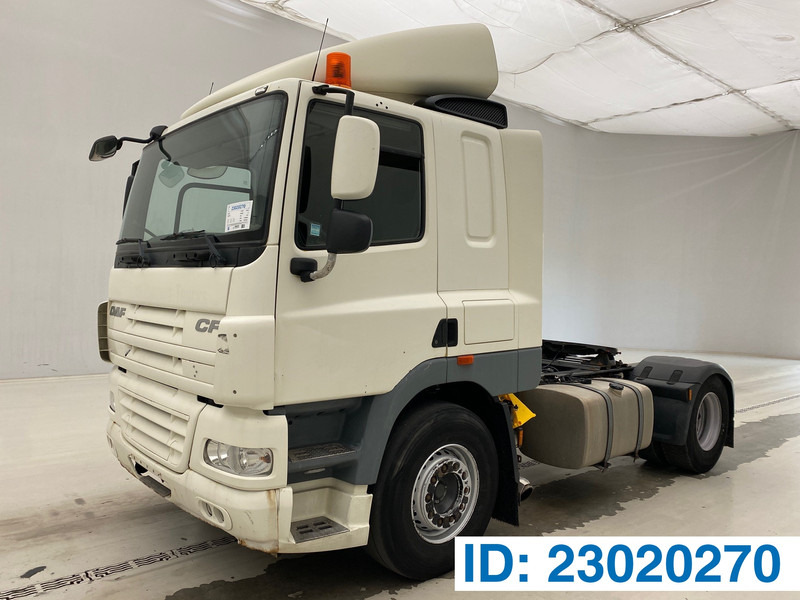 DAF CF 410* - Nyergesvontató: 1 kép. DAF CF 410* - Nyergesvontató: 1 kép.