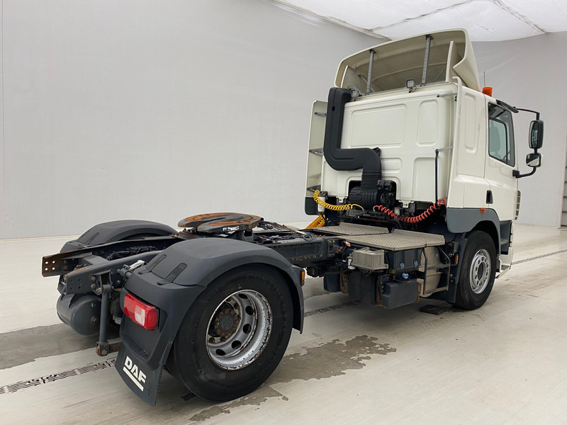 DAF CF 410* - Nyergesvontató: 4 kép. DAF CF 410* - Nyergesvontató: 4 kép.