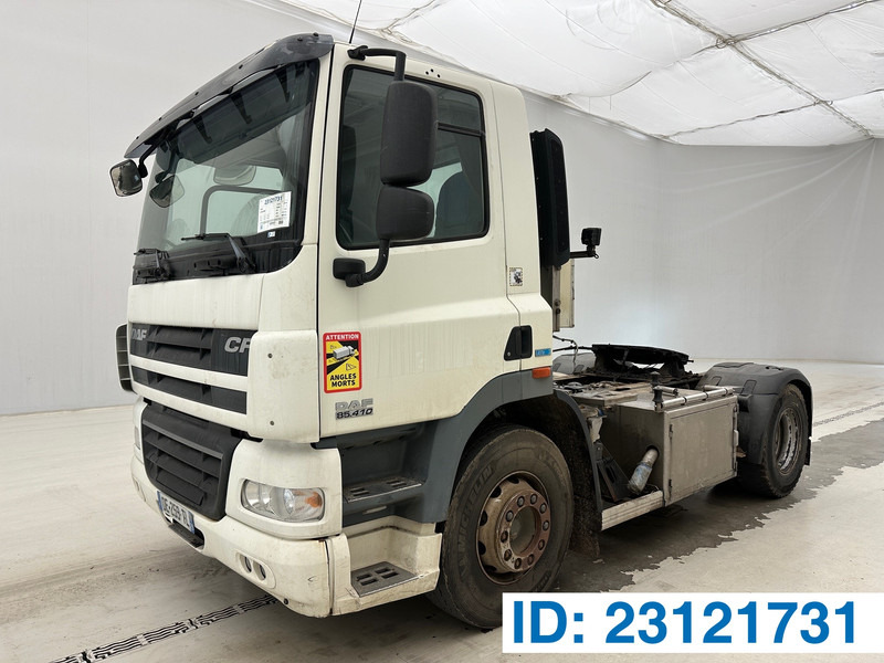 DAF CF85.410 - Nyergesvontató: 1 kép. DAF CF85.410 - Nyergesvontató: 1 kép.