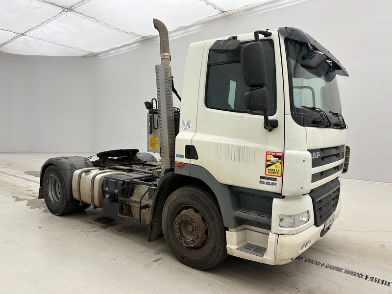 DAF CF85.410 - Nyergesvontató: 3 kép. DAF CF85.410 - Nyergesvontató: 3 kép.