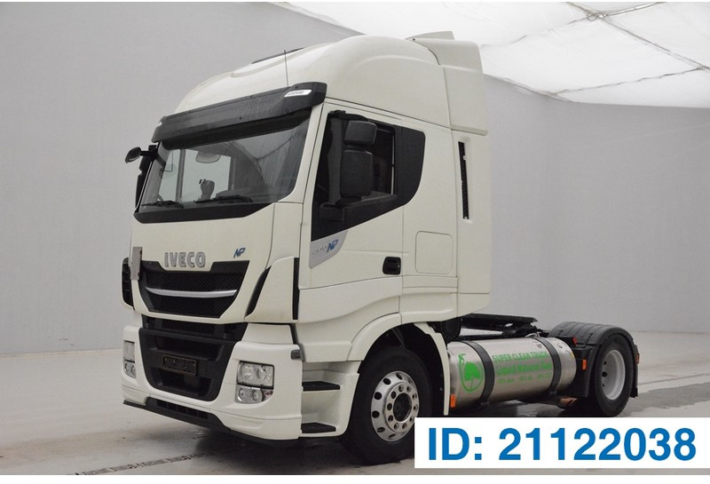 Iveco Stralis AS440S40 LNG Natural Power - Nyergesvontató: 1 kép. Iveco Stralis AS440S40 LNG Natural Power - Nyergesvontató: 1 kép.