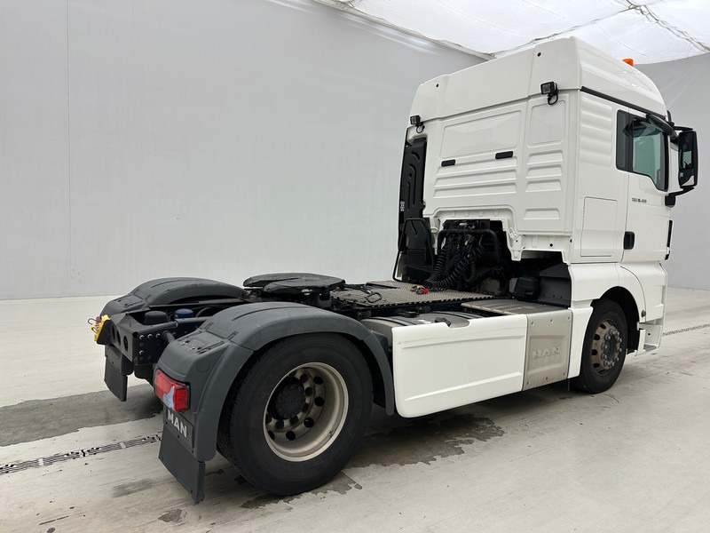 MAN TGX 18.420 - Nyergesvontató: 4 kép. MAN TGX 18.420 - Nyergesvontató: 4 kép.