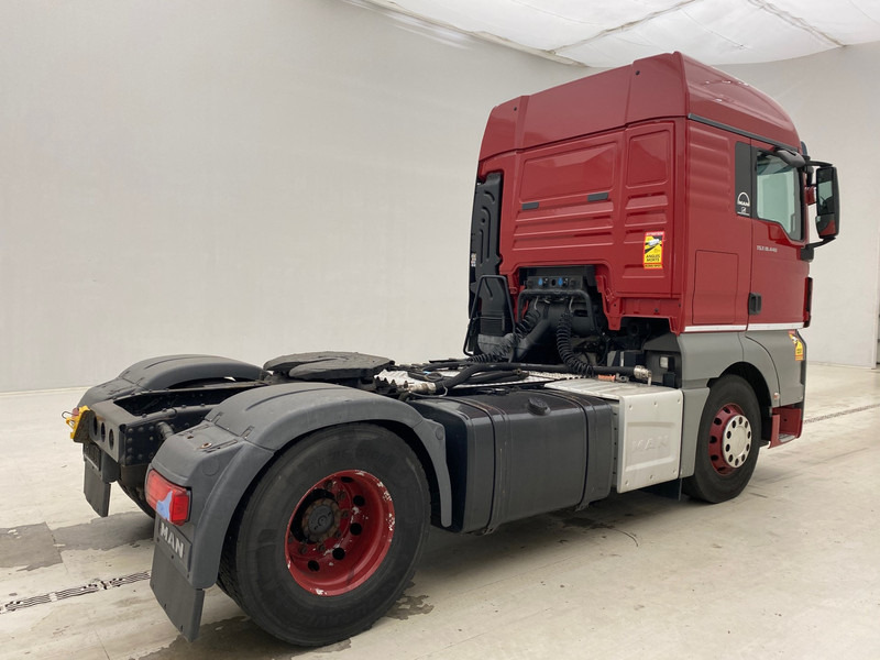 MAN TGX 18.440 - ADR - Nyergesvontató: 4 kép. MAN TGX 18.440 - ADR - Nyergesvontató: 4 kép.