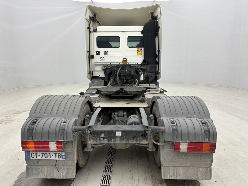 Mercedes-Benz Actros 1844 - Nyergesvontató: 5 kép. Mercedes-Benz Actros 1844 - Nyergesvontató: 5 kép.