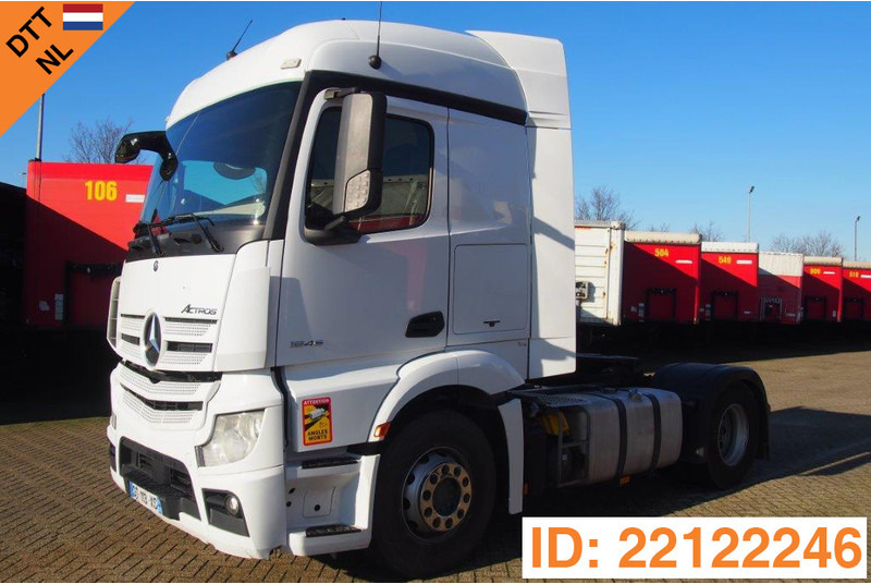 Mercedes-Benz Actros 1845LS "2016" - Nyergesvontató: 1 kép. Mercedes-Benz Actros 1845LS "2016" - Nyergesvontató: 1 kép.