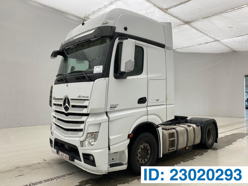 Mercedes-Benz Actros 1942 - Nyergesvontató: 1 kép. Mercedes-Benz Actros 1942 - Nyergesvontató: 1 kép.