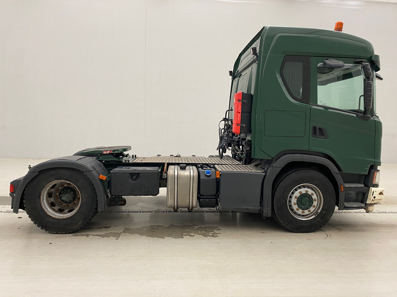 Scania G410 XT - Nyergesvontató: 4 kép. Scania G410 XT - Nyergesvontató: 4 kép.