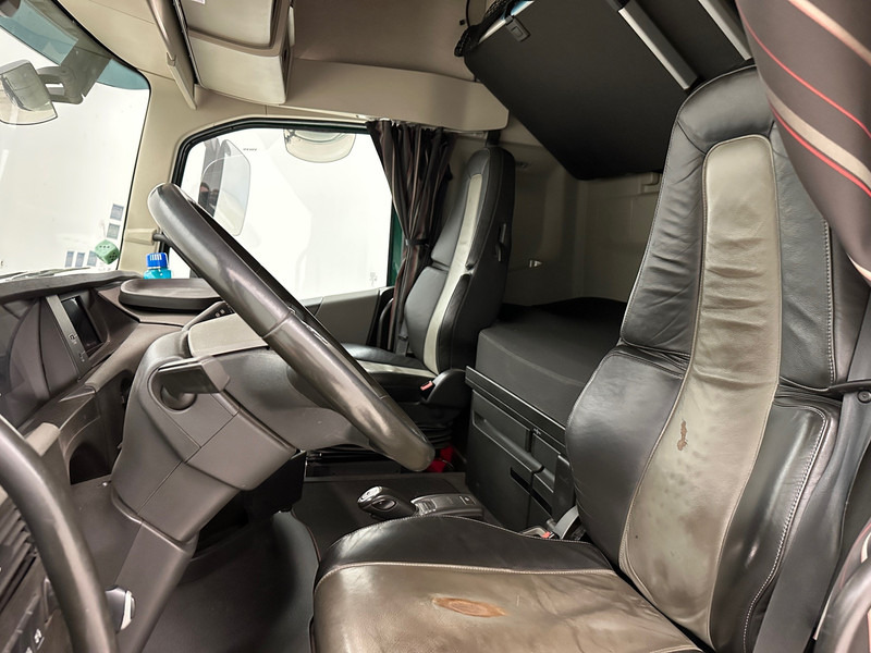Nyergesvontató Volvo FH 500 Globetrotter: 10 kép.