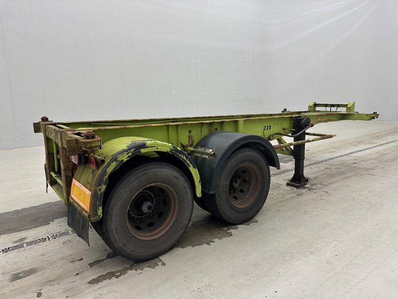 Pacton Skelet 20 ft - Félpótkocsi cserefelépítményes: 5 kép. Pacton Skelet 20 ft - Félpótkocsi cserefelépítményes: 5 kép.