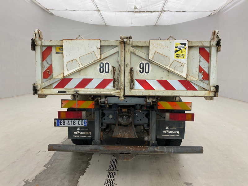 Renault Kerax 370 DCi - Billenőplatós teherautó, Darus autó: 5 kép. Renault Kerax 370 DCi - Billenőplatós teherautó, Darus autó: 5 kép.