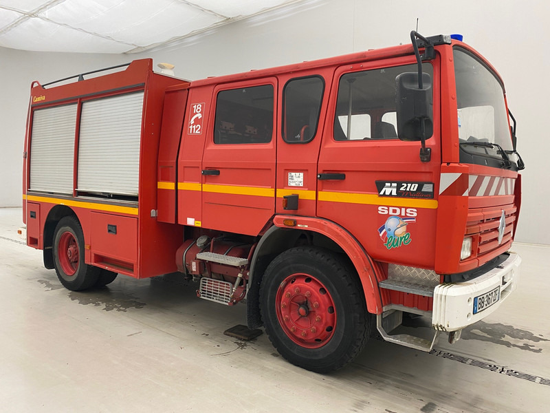 Renault M 210 - Tűzoltóautó: 3 kép. Renault M 210 - Tűzoltóautó: 3 kép.