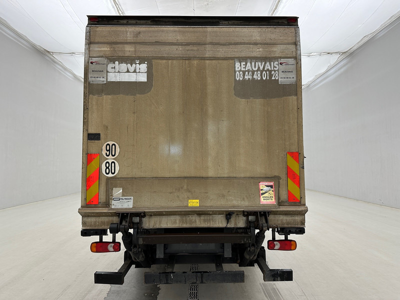 Renault Midliner 180 DXi - Dobozos felépítményű teherautó: 5 kép. Renault Midliner 180 DXi - Dobozos felépítményű teherautó: 5 kép.