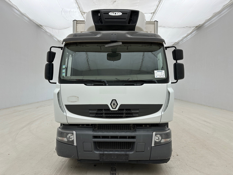 Renault Premium 380 DXi - Hűtős teherautó: 2 kép. Renault Premium 380 DXi - Hűtős teherautó: 2 kép.