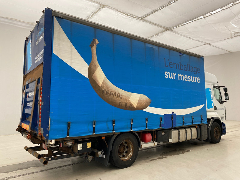 Renault Premium 450 DXi - Ponyvás teherautó: 4 kép. Renault Premium 450 DXi - Ponyvás teherautó: 4 kép.