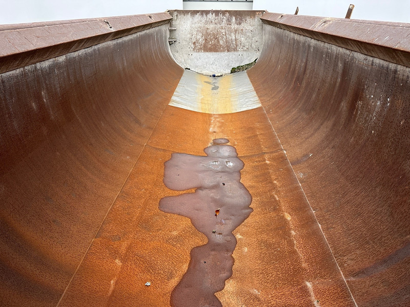 Robuste Kaiser 24 cub in steel - Félpótkocsi billenőplatós: 5 kép. Robuste Kaiser 24 cub in steel - Félpótkocsi billenőplatós: 5 kép.