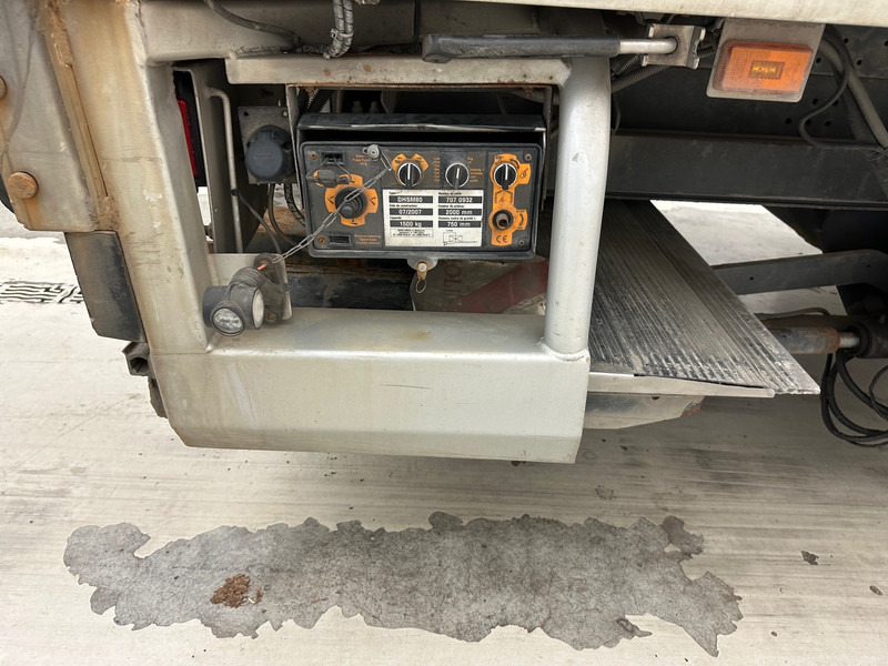 Scania P270 - Hűtős teherautó: 5 kép. Scania P270 - Hűtős teherautó: 5 kép.