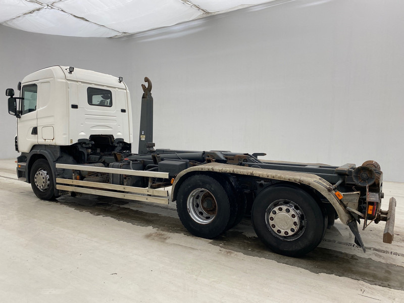 Horgos rakodó teherautó Scania R420 - 6x2: 7 kép.