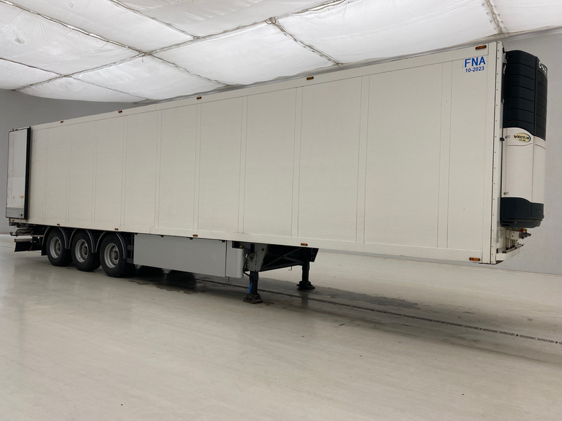 Schmitz Cargobull Frigo oplegger - Félpótkocsi hűtős: 3 kép. Schmitz Cargobull Frigo oplegger - Félpótkocsi hűtős: 3 kép.