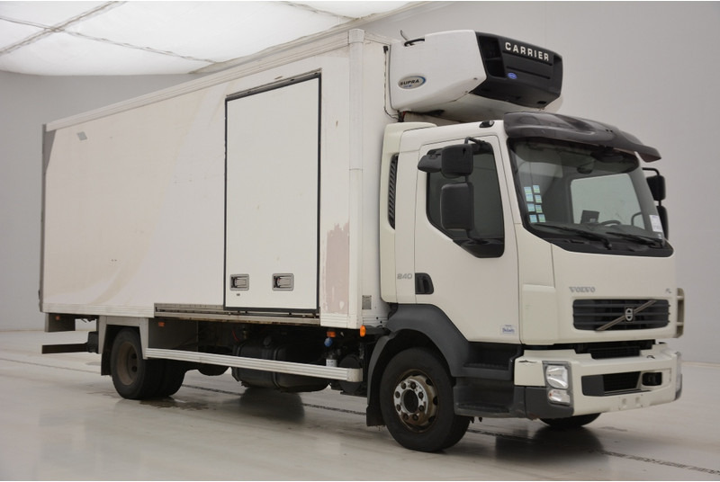 Volvo FL 240 - Hűtős teherautó: 4 kép. Volvo FL 240 - Hűtős teherautó: 4 kép.