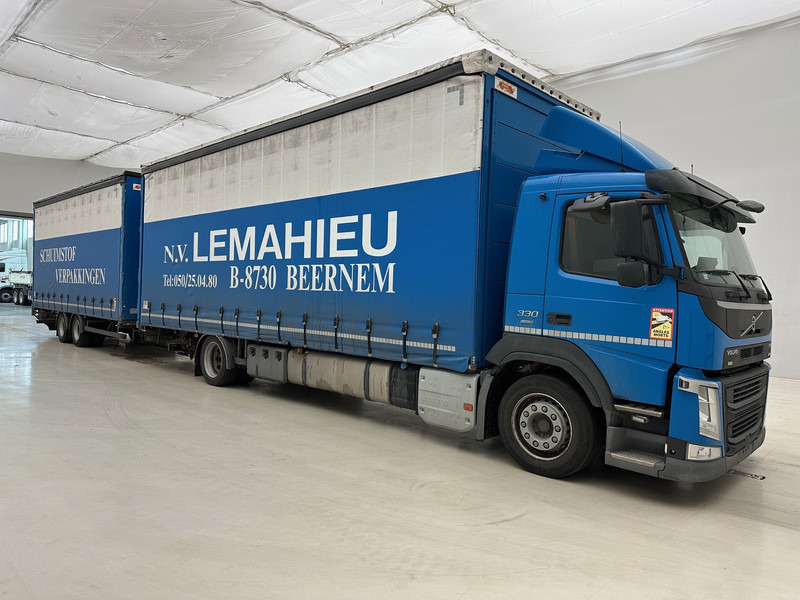 Volvo FM 330 + A&D Aanhanger - Ponyvás teherautó: 3 kép. Volvo FM 330 + A&D Aanhanger - Ponyvás teherautó: 3 kép.