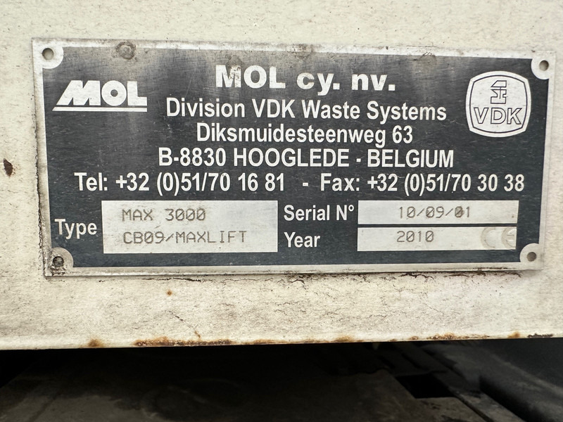 Volvo FM 330 - Szemetesautó: 4 kép. Volvo FM 330 - Szemetesautó: 4 kép.