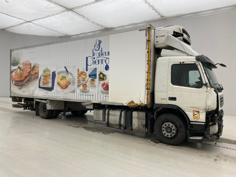 Volvo FM 330* - Hűtős teherautó: 3 kép. Volvo FM 330* - Hűtős teherautó: 3 kép.