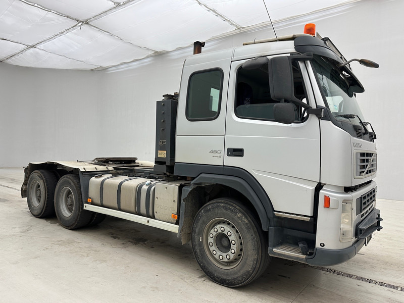 Volvo FM 480 - 6x4 - Billenőplatós teherautó: 3 kép. Volvo FM 480 - 6x4 - Billenőplatós teherautó: 3 kép.