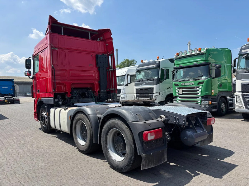 DAF XF 105.460 6X4 Spacecab Steelsuspension Manual geabox - Nyergesvontató: 3 kép. DAF XF 105.460 6X4 Spacecab Steelsuspension Manual geabox - Nyergesvontató: 3 kép.