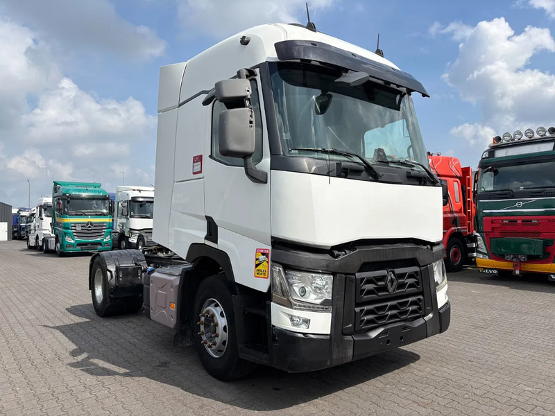 Renault T460 Retarder Euro 6 - Nyergesvontató: 2 kép. Renault T460 Retarder Euro 6 - Nyergesvontató: 2 kép.