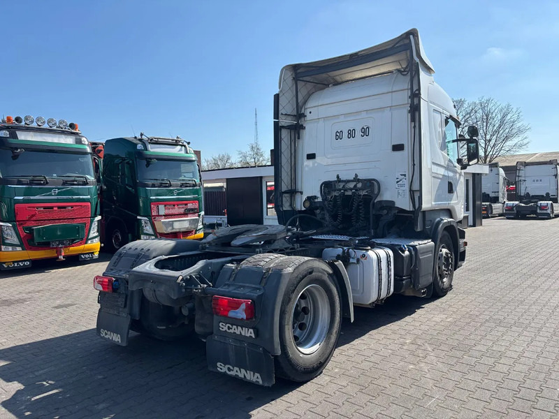 Scania R450 Highline Euro 6 Retarder - Nyergesvontató: 4 kép. Scania R450 Highline Euro 6 Retarder - Nyergesvontató: 4 kép.
