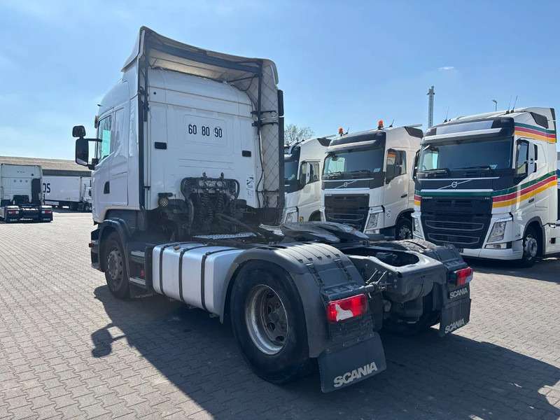 Scania R450 Highline Euro 6 Retarder - Nyergesvontató: 3 kép. Scania R450 Highline Euro 6 Retarder - Nyergesvontató: 3 kép.