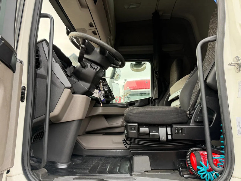 Scania R500 Euro 6 Retarder - Nyergesvontató: 5 kép. Scania R500 Euro 6 Retarder - Nyergesvontató: 5 kép.