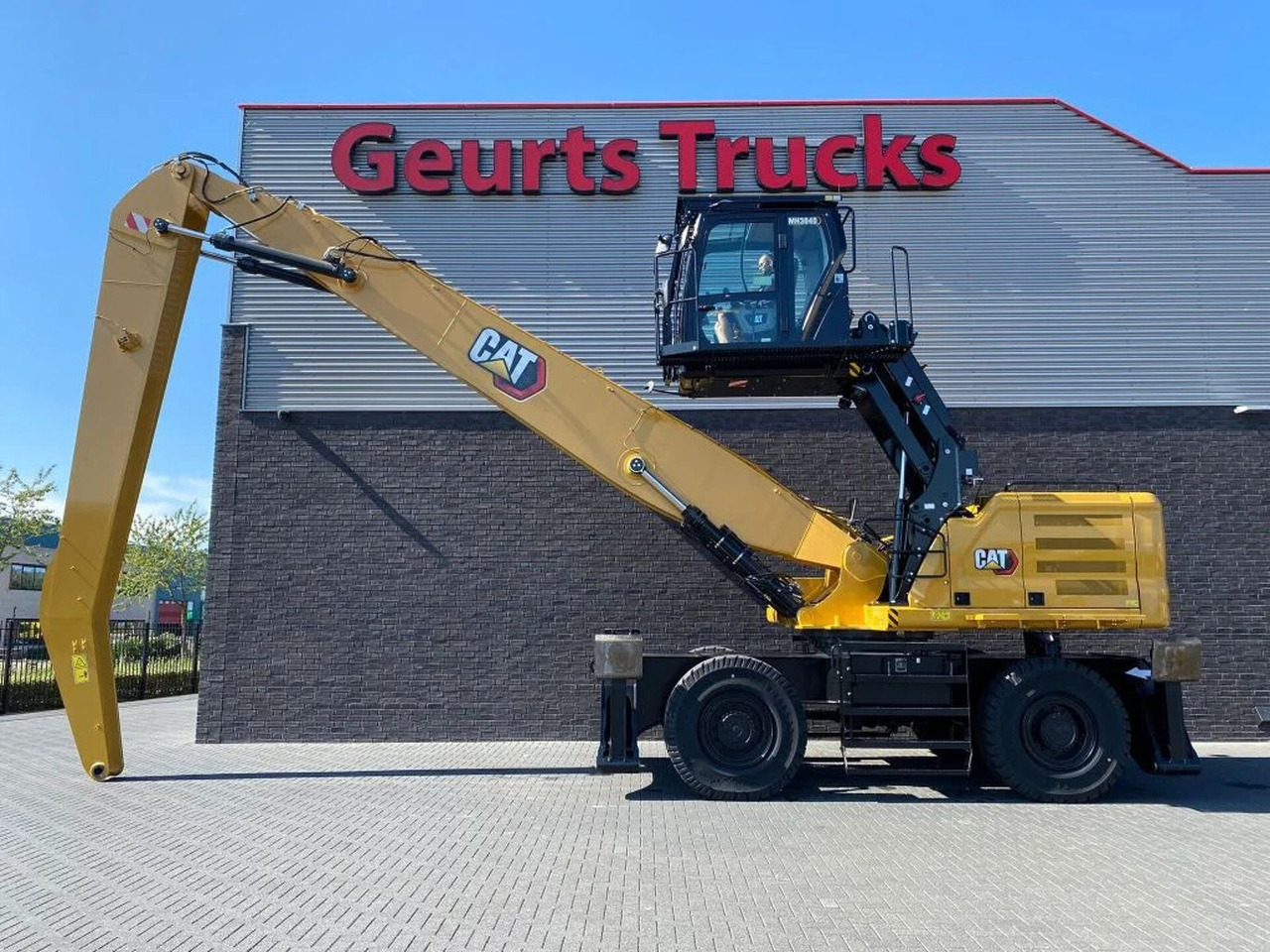 CAT MH3040 NEW MATERIAL HANDLER/UMSCHLAGBAGGER/OVERS - Toronydaru: 1 kép. CAT MH3040 NEW MATERIAL HANDLER/UMSCHLAGBAGGER/OVERS - Toronydaru: 1 kép.