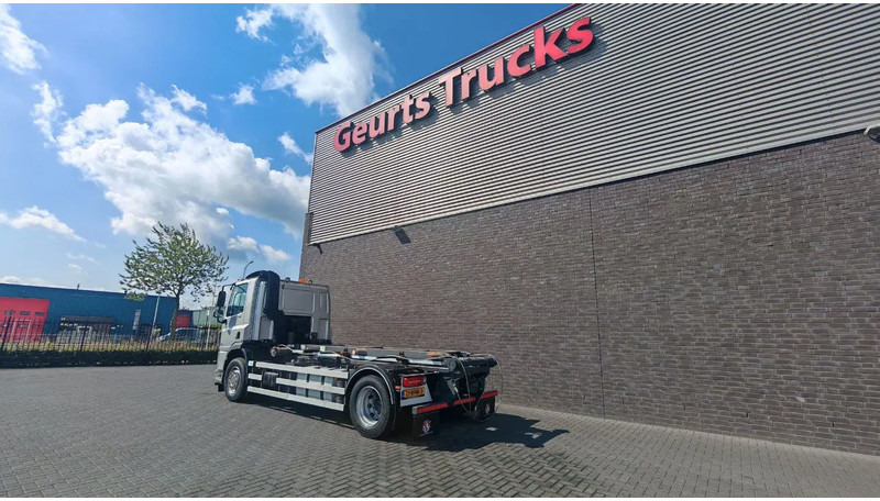 DAF CF 370 4x2 MET HTS 1425.5.130 KABELSYSTEEM 14 TON - Teherautó - kábelrendszer: 4 kép. DAF CF 370 4x2 MET HTS 1425.5.130 KABELSYSTEEM 14 TON - Teherautó - kábelrendszer: 4 kép.