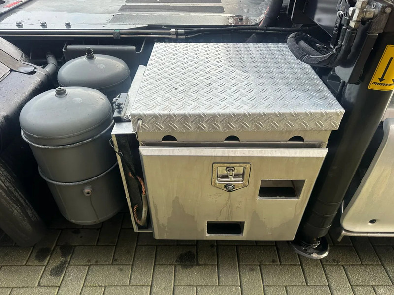 DAF CF 480 6X2 HIAB X-HIDUO 298 EP-4 KRAAN/KRAN/CRANE/GRUA lízing DAF CF 480 6X2 HIAB X-HIDUO 298 EP-4 KRAAN/KRAN/CRANE/GRUA: 17 kép.