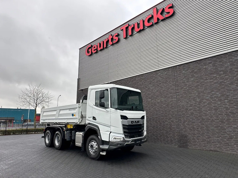 DAF XFC 480 FAT 6X4 + 3 ZIJDIGE KIPPER/TIPPER BORD MATIC - Billenőplatós teherautó: 5 kép. DAF XFC 480 FAT 6X4 + 3 ZIJDIGE KIPPER/TIPPER BORD MATIC - Billenőplatós teherautó: 5 kép.