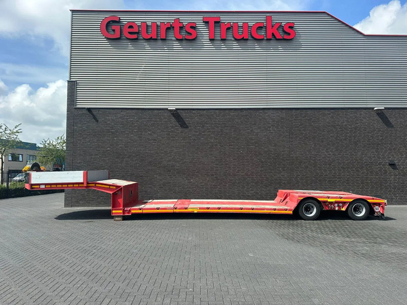 Faymonville MEGAMAX F-S42-1ACA 2 ASSEN DIEPLADER / TIEFLADER / LOW LOADER - Félpótkocsi mélybölcsős: 1 kép. Faymonville MEGAMAX F-S42-1ACA 2 ASSEN DIEPLADER / TIEFLADER / LOW LOADER - Félpótkocsi mélybölcsős: 1 kép.