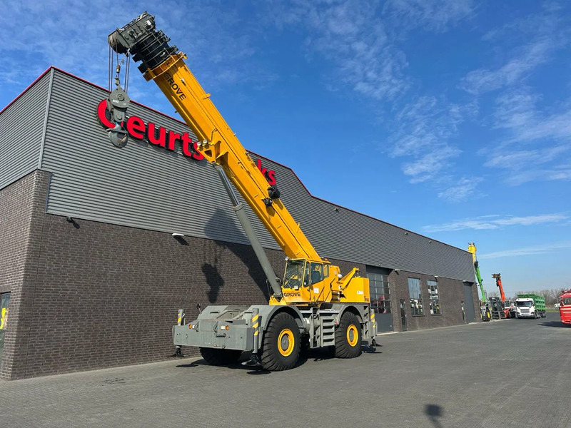 Grove RT890 E ROUGH TERRAIN CRANE, CE-markering - Terepjáró mobil daru: 2 kép. Grove RT890 E ROUGH TERRAIN CRANE, CE-markering - Terepjáró mobil daru: 2 kép.