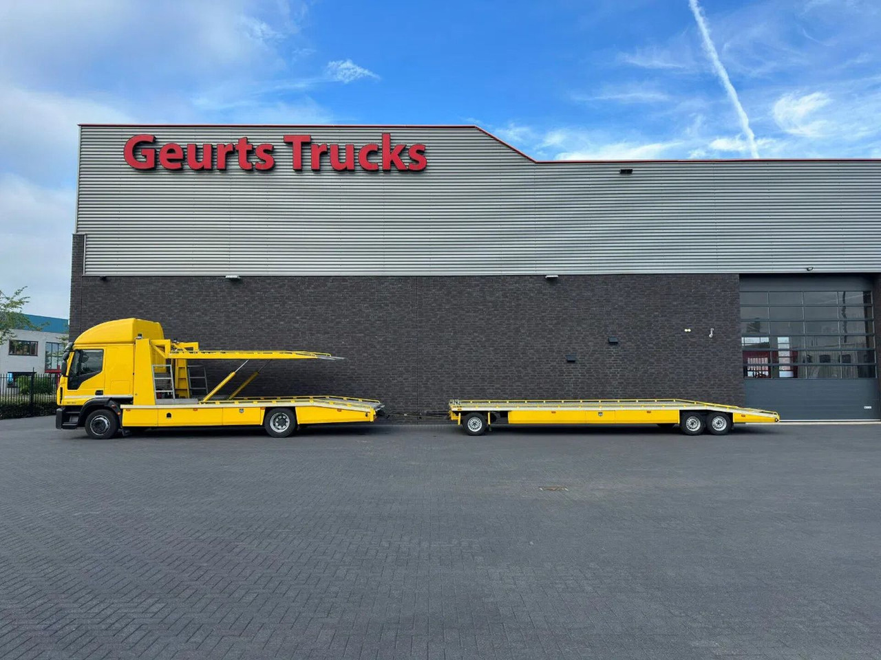 Iveco EuroCargo 120 -280 4X2 WITTEVEEN AUTOTRANSPORTER - Autószállító teherautó: 1 kép. Iveco EuroCargo 120 -280 4X2 WITTEVEEN AUTOTRANSPORTER - Autószállító teherautó: 1 kép.