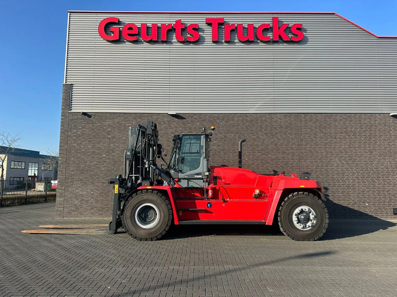 Kalmar DCG 330-12 VORKHEFTRUCK/ GABELSTAPLER/ FORKLIFT - Dízel targonca: 1 kép. Kalmar DCG 330-12 VORKHEFTRUCK/ GABELSTAPLER/ FORKLIFT - Dízel targonca: 1 kép.