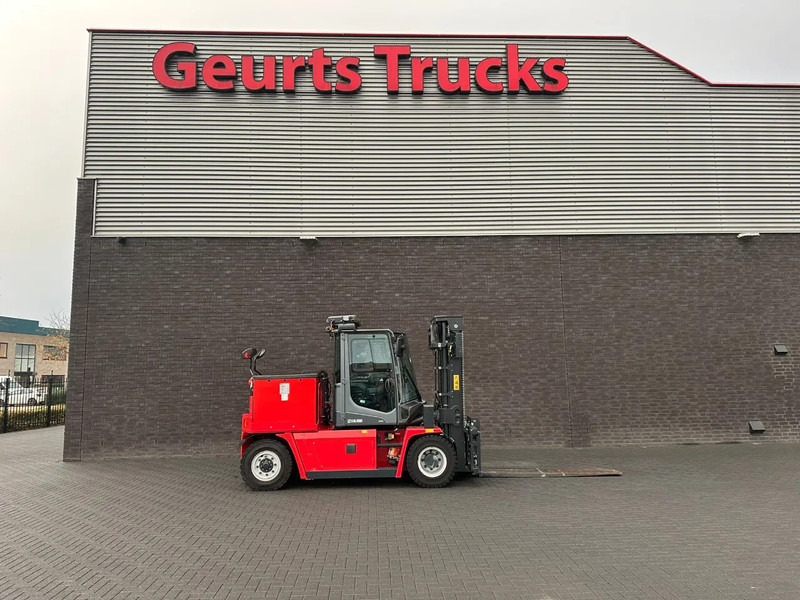 Kalmar HEFTRUCK.FORKLIFT/STAPLER FULL ELECTRIC ECG 90-6LS - Elektromos targonca: 4 kép. Kalmar HEFTRUCK.FORKLIFT/STAPLER FULL ELECTRIC ECG 90-6LS - Elektromos targonca: 4 kép.