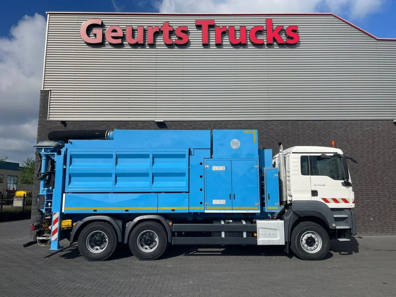 MAN MTS SAUGBAGGER/SUCTIONEXCAVATOR/GRONDZUIGER - Szippantós autó: 3 kép. MAN MTS SAUGBAGGER/SUCTIONEXCAVATOR/GRONDZUIGER - Szippantós autó: 3 kép.