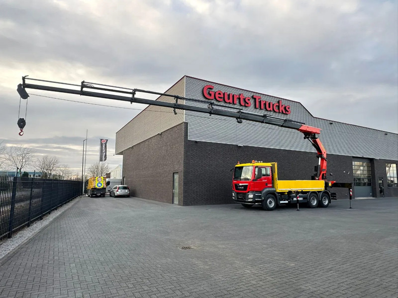 MAN TGS 26.480 6X4 MET PALFINGER PK 42002-SH G KRAAN / KRAN / CRANE / GRUA - Darus autó: 2 kép. MAN TGS 26.480 6X4 MET PALFINGER PK 42002-SH G KRAAN / KRAN / CRANE / GRUA - Darus autó: 2 kép.