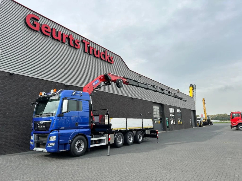 MAN TGX 33.560 8X4 TRIDEM + HMF 4020-K8 KRAAN/KRAN/CRANE/GRUA - Darus autó: 2 kép. MAN TGX 33.560 8X4 TRIDEM + HMF 4020-K8 KRAAN/KRAN/CRANE/GRUA - Darus autó: 2 kép.