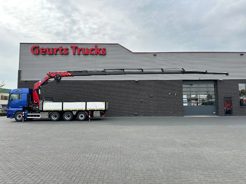MAN TGX 33.560 8X4 TRIDEM + HMF 4020-K8 KRAAN/KRAN/CRANE/GRUA - Darus autó: 1 kép. MAN TGX 33.560 8X4 TRIDEM + HMF 4020-K8 KRAAN/KRAN/CRANE/GRUA - Darus autó: 1 kép.